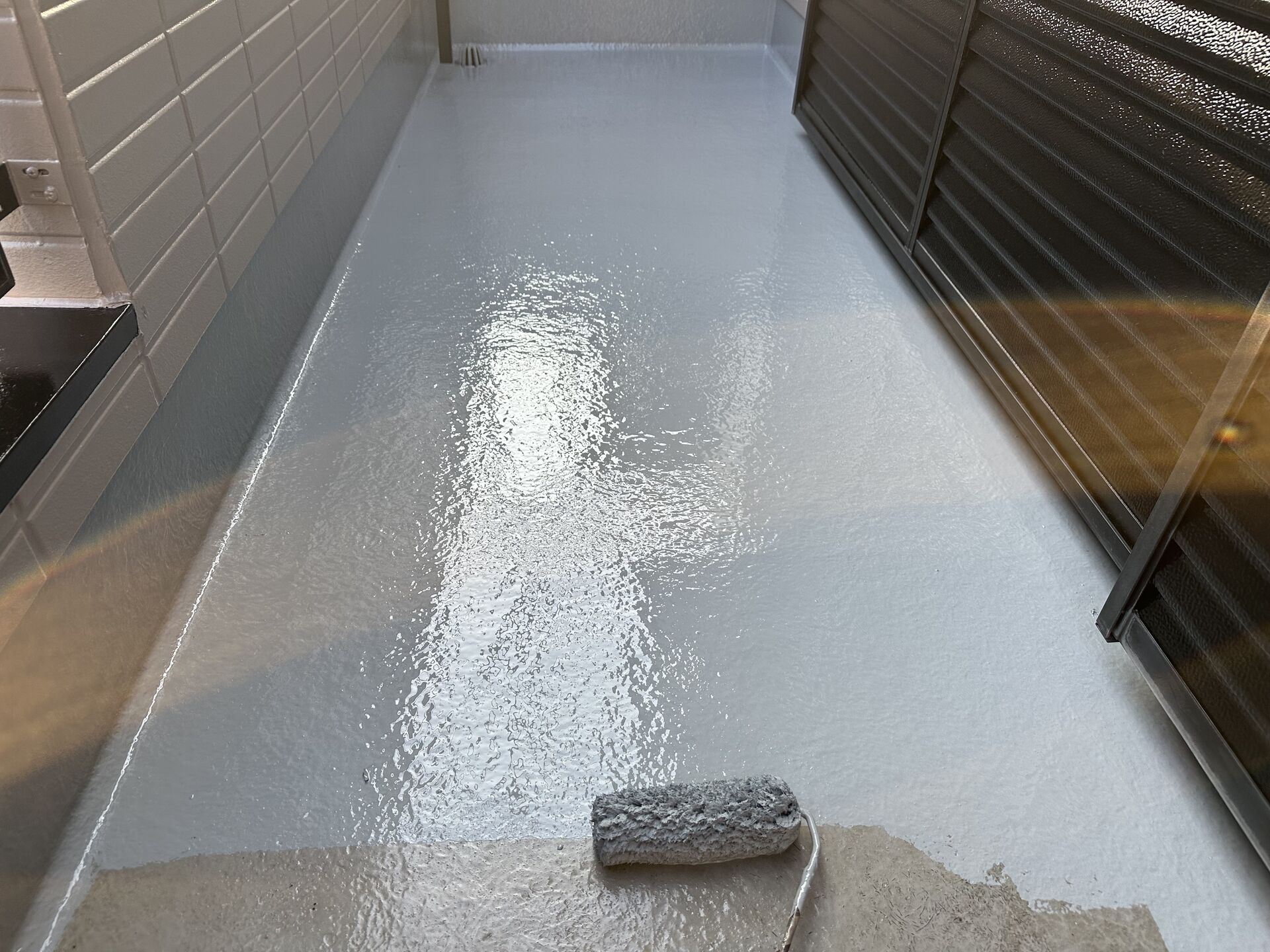 野田市で外壁塗装と一緒に行うベランダ防水の塗り替え｜雨漏り対策でお客様に喜ばれました