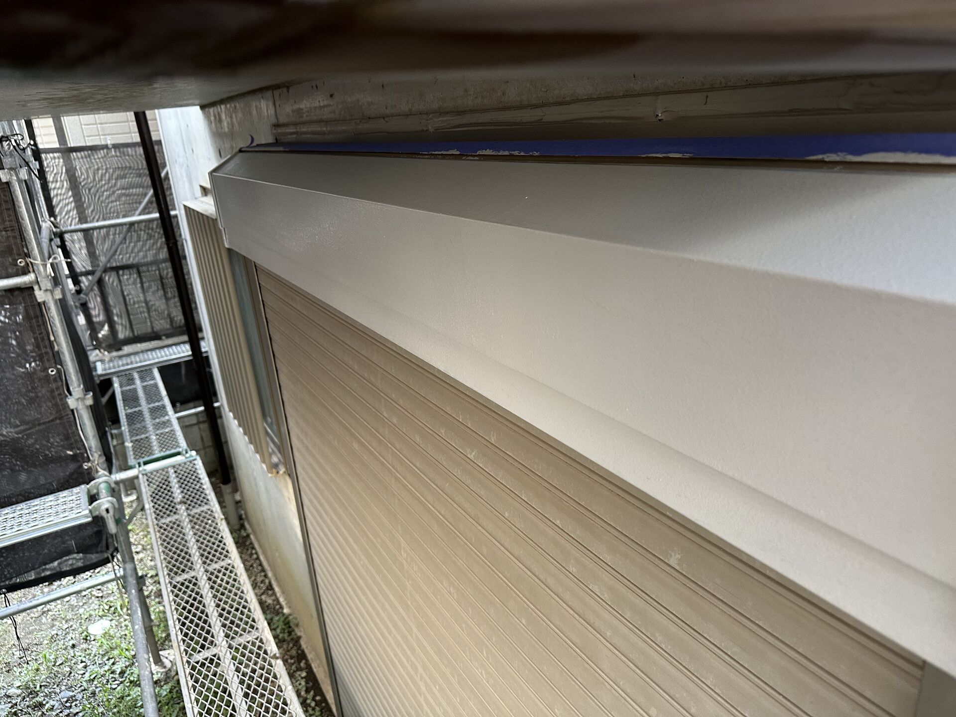 野田市でシャッターボックスの塗り替えなら優建装へ｜見た目も耐久性も一新！